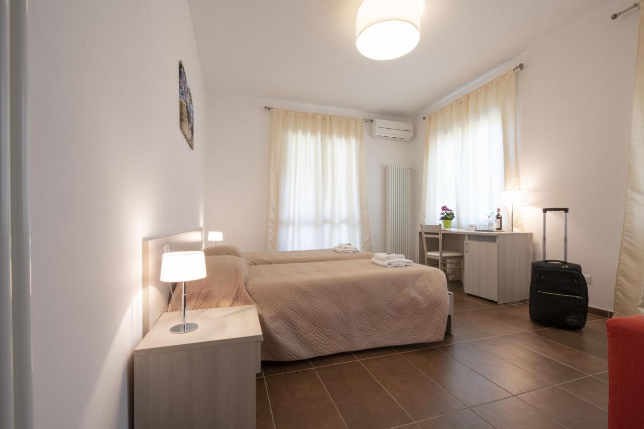 Agriturismo La Bioca Кастильоне-Фаллетто Экстерьер фото